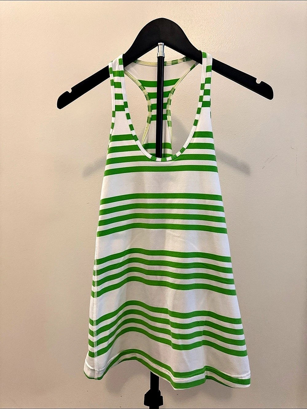 Lululemon razorback, tank top White & Green